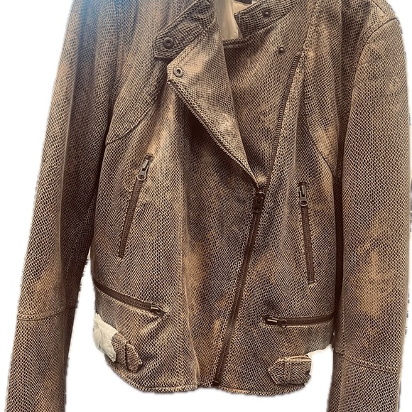 Free People Moto Style Jacket Pretty In Python NWT XL - Picture 5 of 6